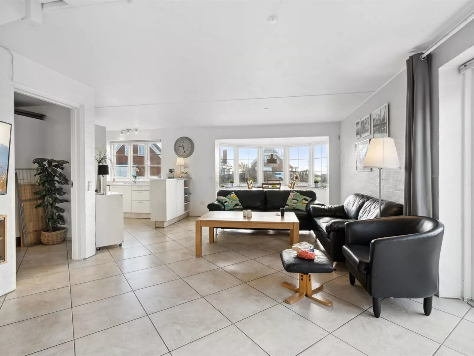 "Joonas" - 100m from the sea-Dedans