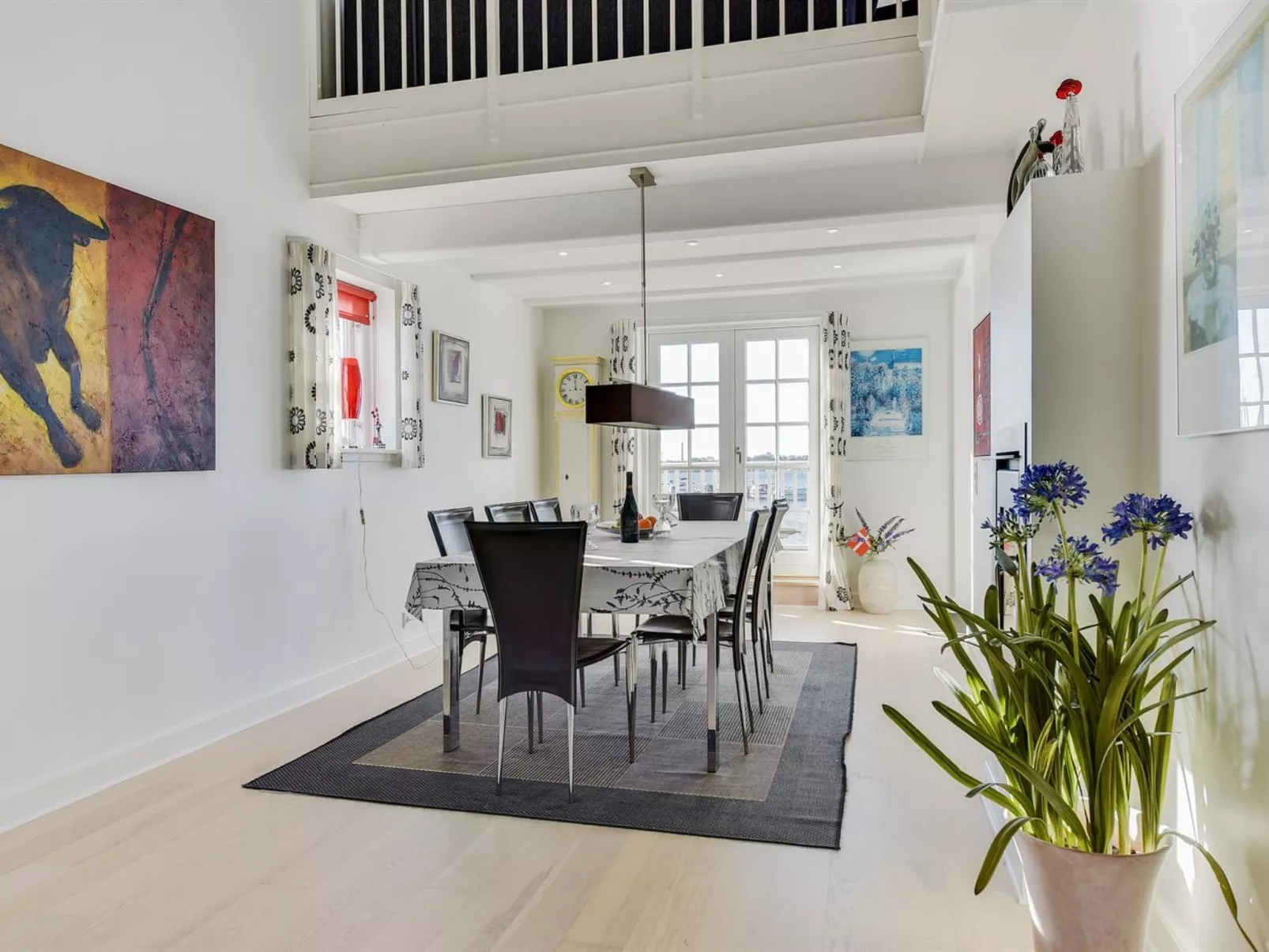 "Joar" - 5m to the fjord-Inside