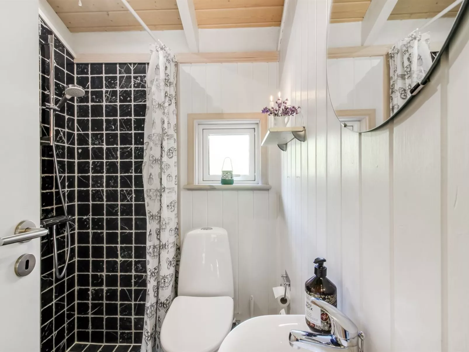 "Elvan" - 450m from the sea-Inside