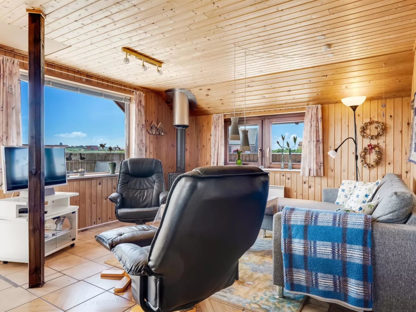 "Beatrice" - 150m from the sea-Inside