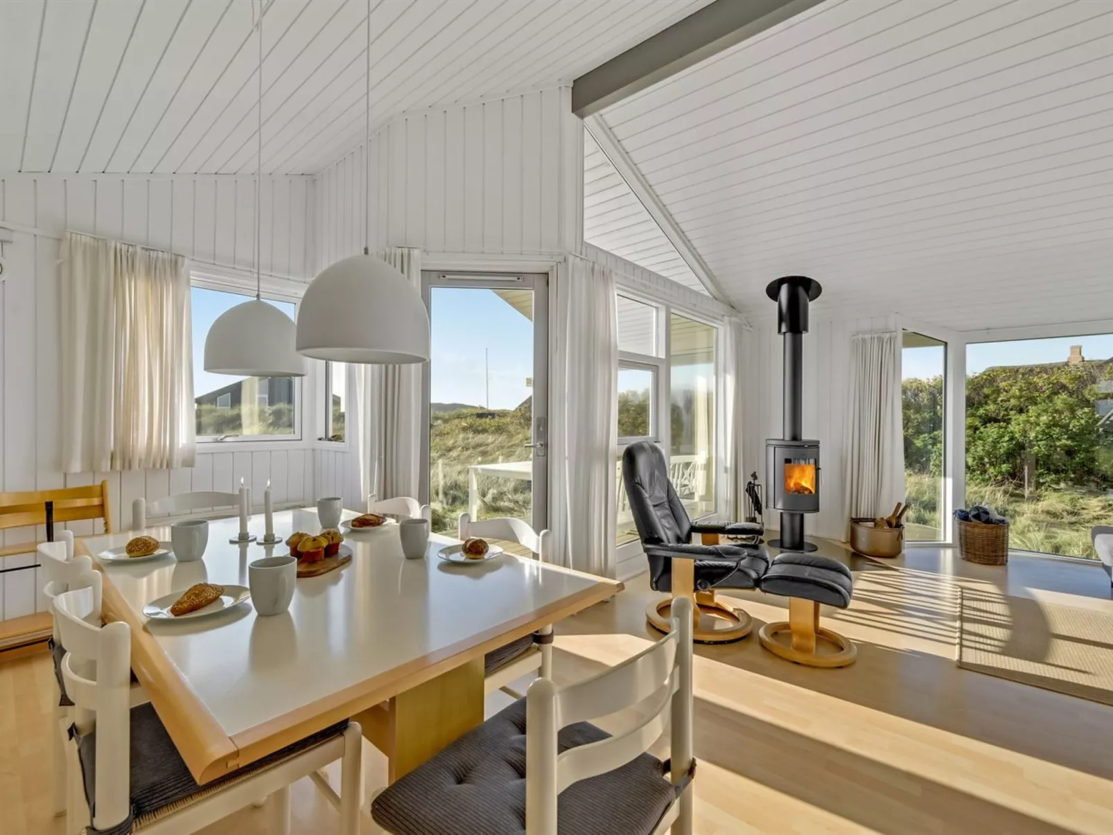 "Thorgny" -  from the sea-Dedans