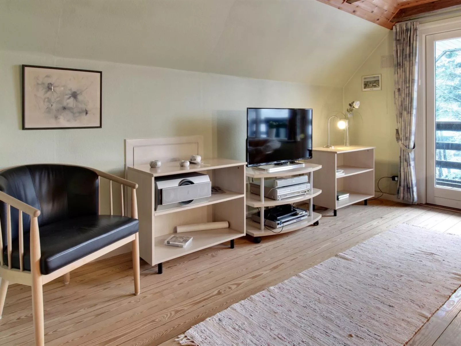 "Vendela" - 2.5km from the sea-Inside