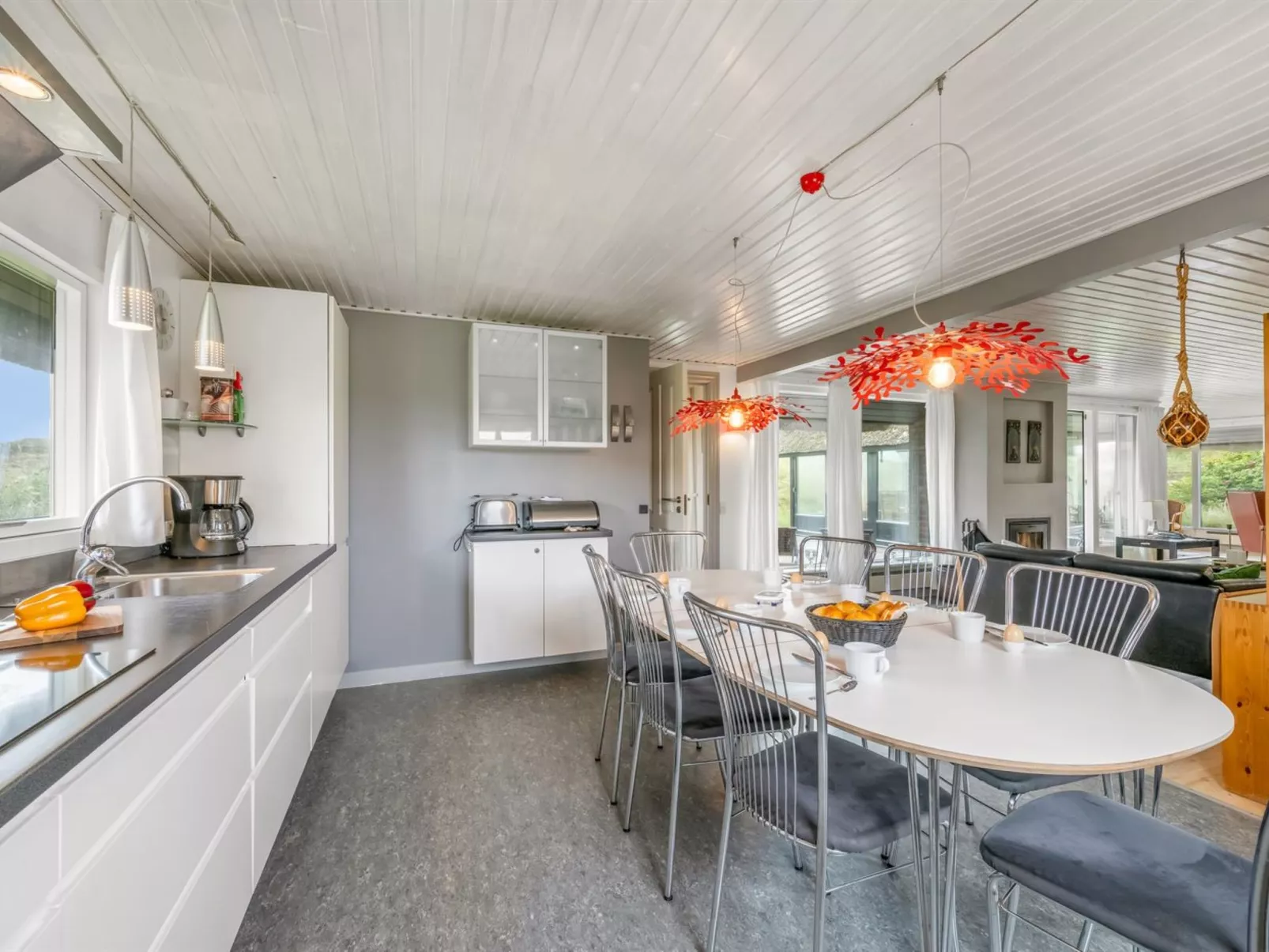 "Nicolaus" -  from the sea-Dedans