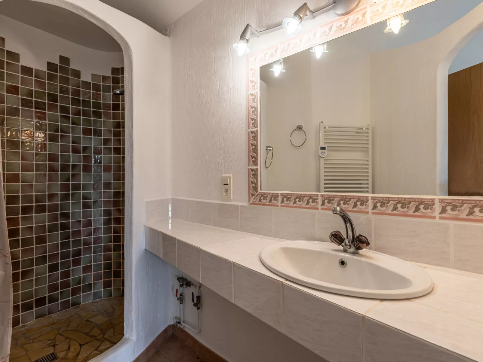 Villa Pavellone-Inside