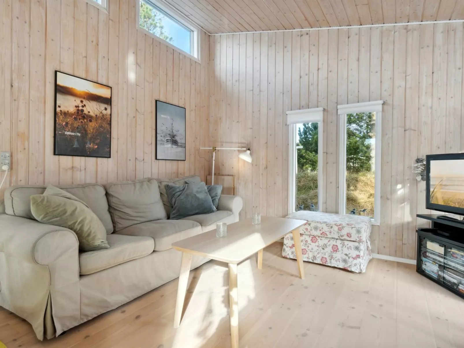 "Eroll" - 1.8km from the sea-Drinnen