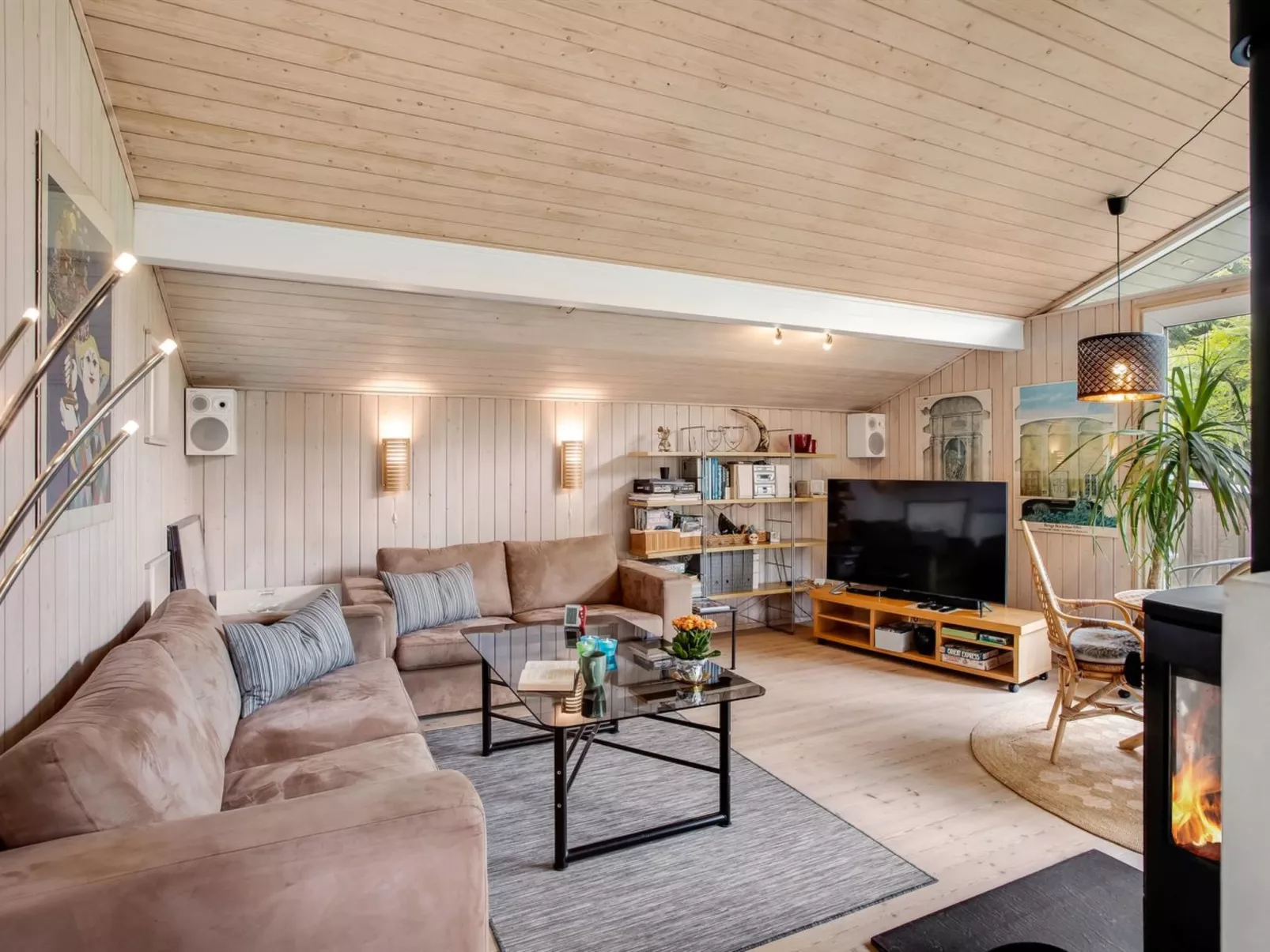 "Fatlinda" - 1km from the sea-Dedans