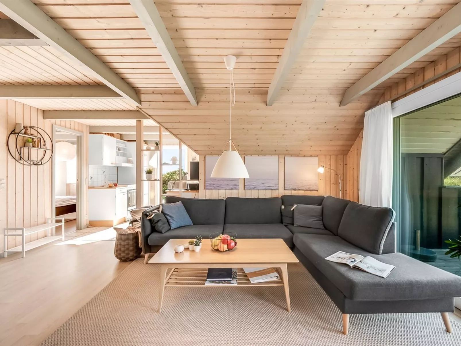 "Eggert" -  from the sea-Inside