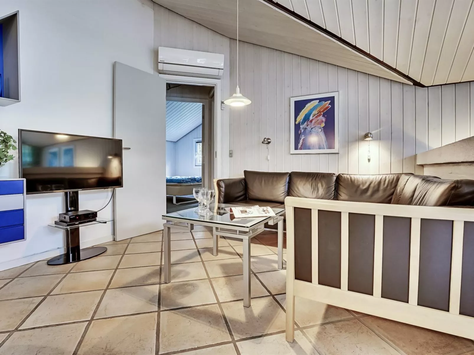 "Guththorm" - 600m from the sea-Dedans