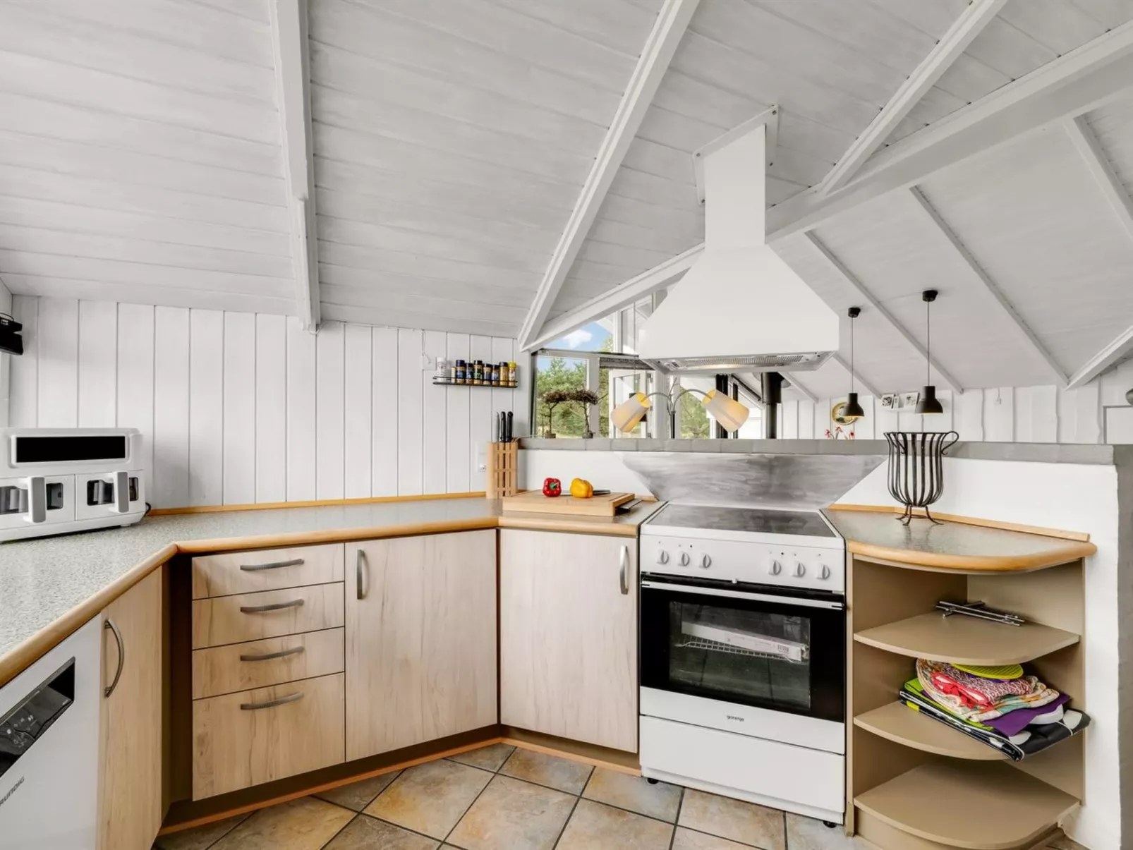 "Cyrill" - 250m to the fjord-Dedans