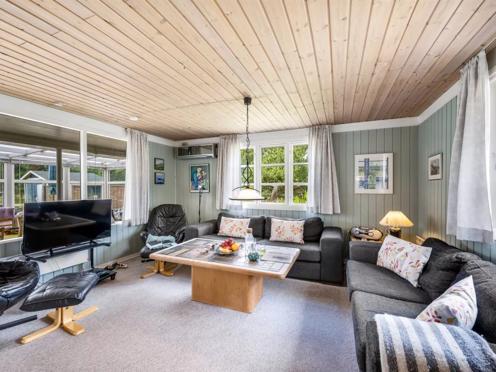 "Yardila" - 1.5km from the sea-Drinnen