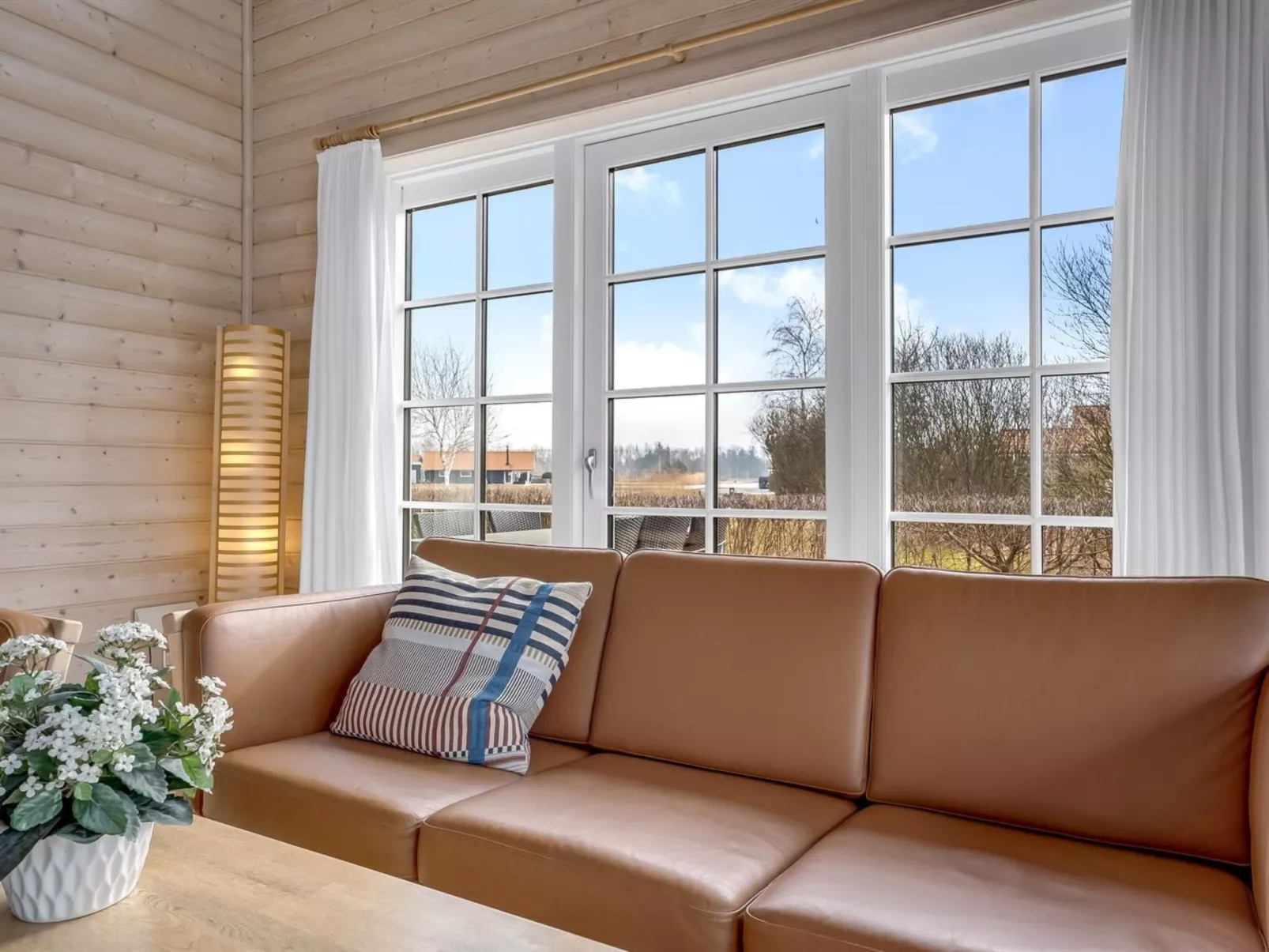 "Zişan" - 1.1km from the sea-Inside