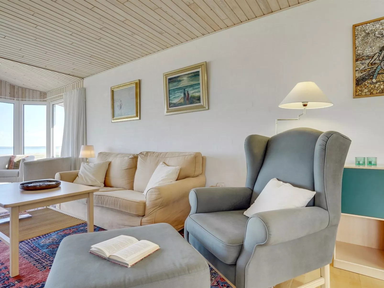 "Yorrick" - 50m to the fjord-Inside