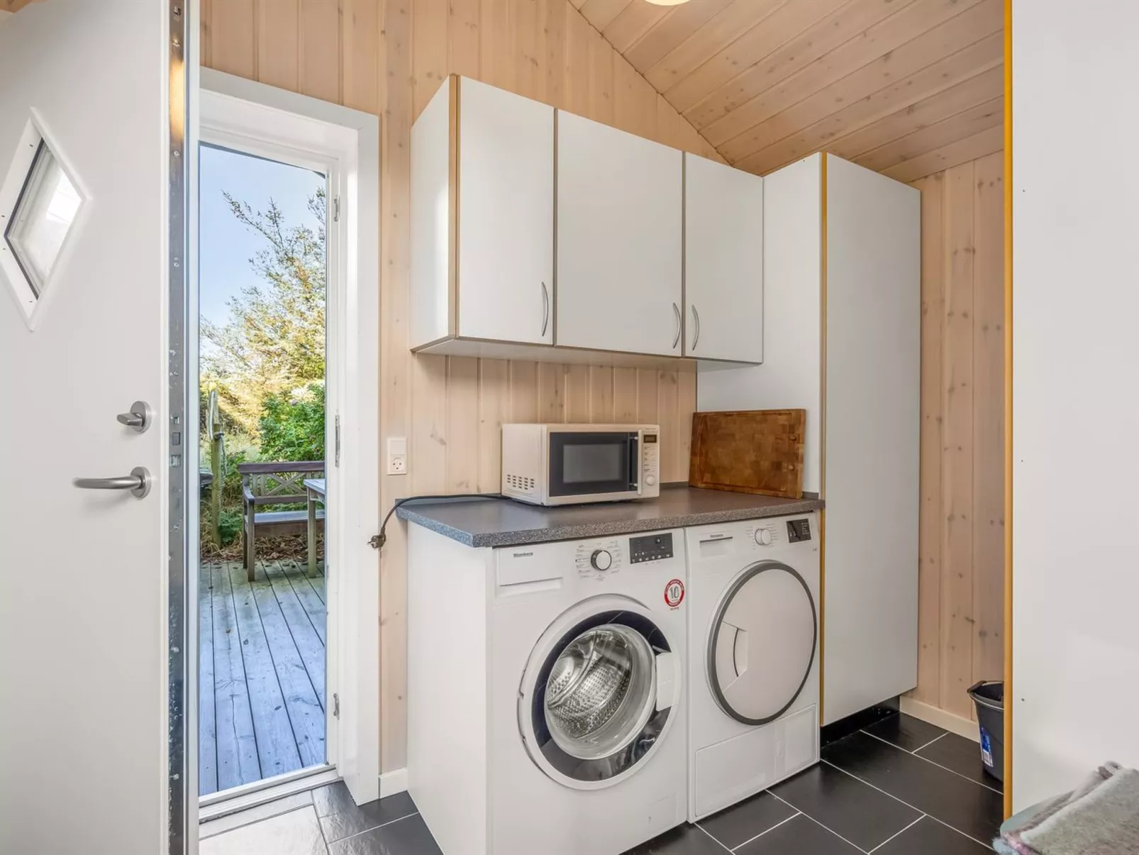 "Elna" - 400m from the sea-Dedans