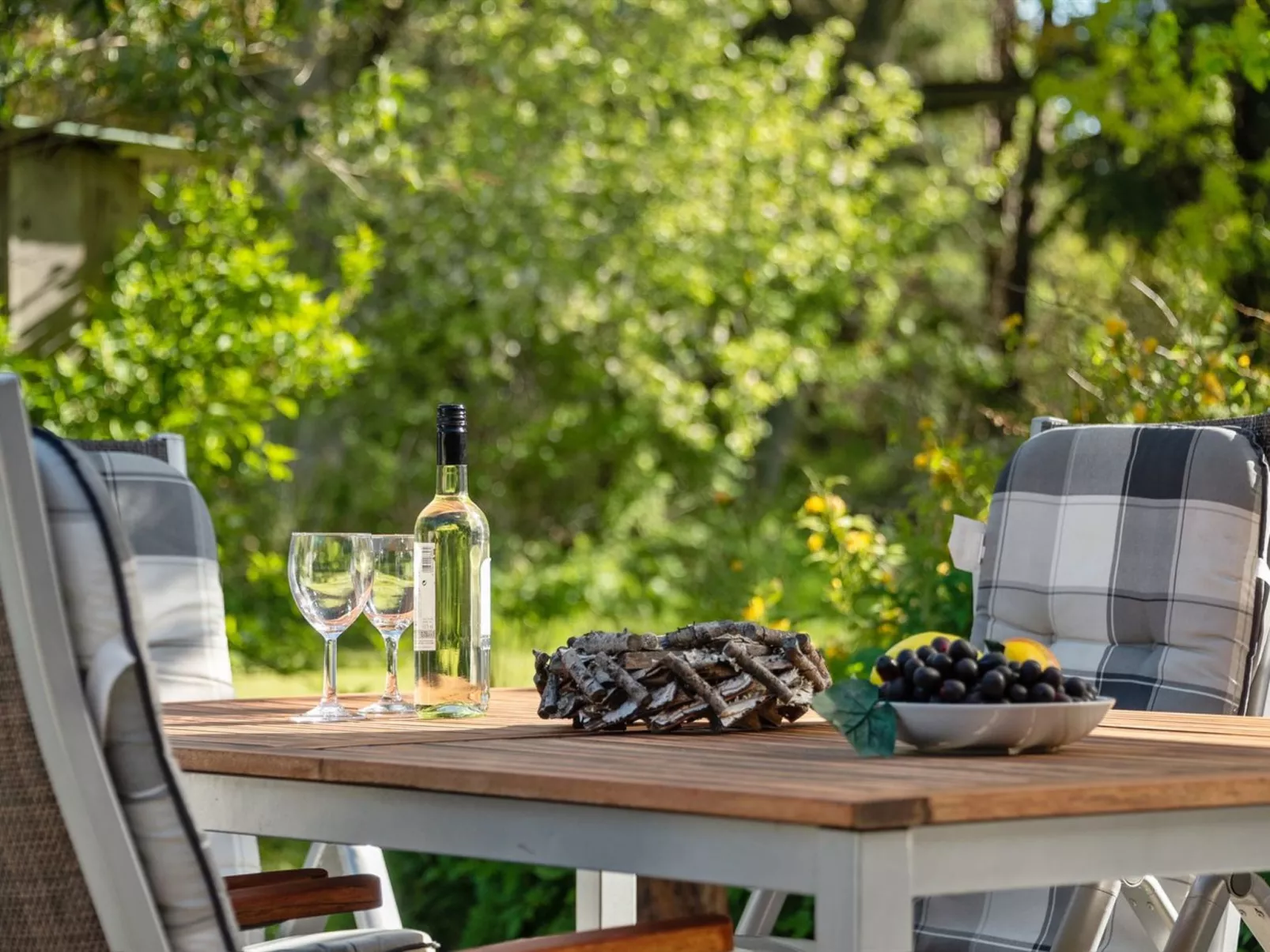 "Iiro" - 2.5km from the sea-Draußen