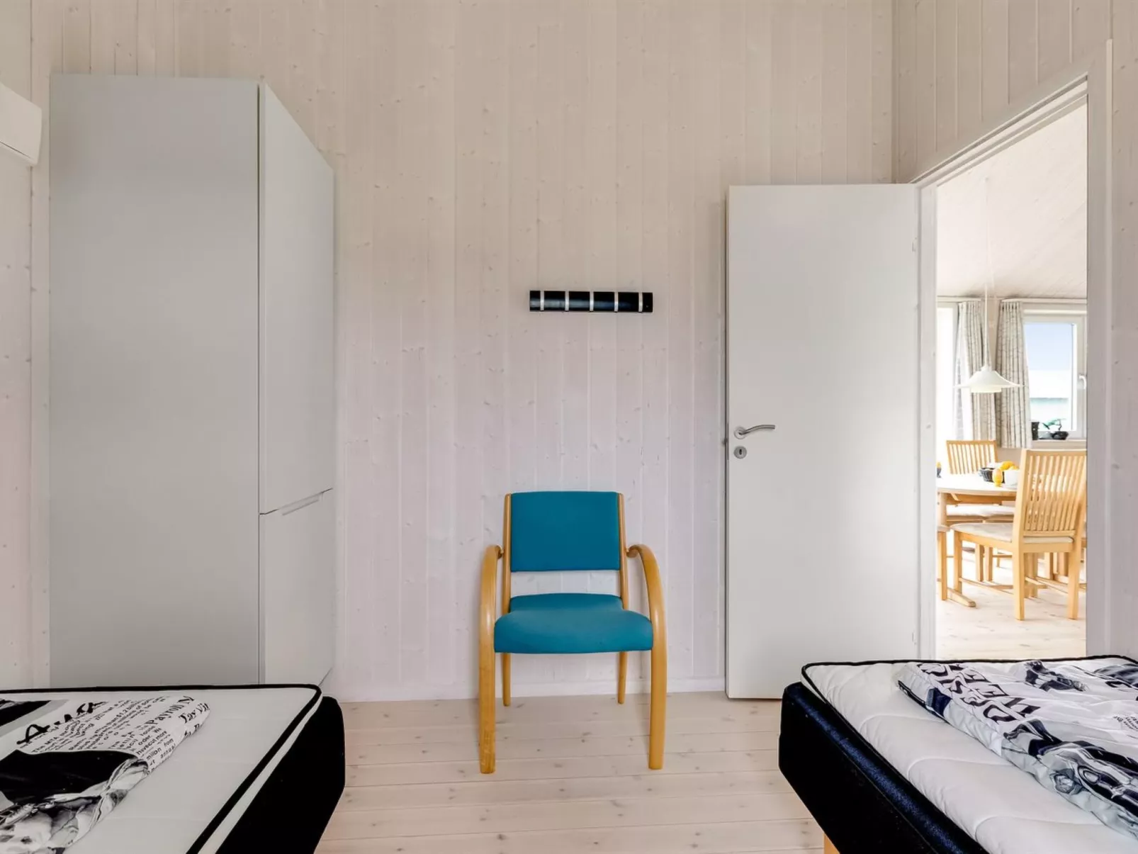 "Mara" -  from the sea-Dedans