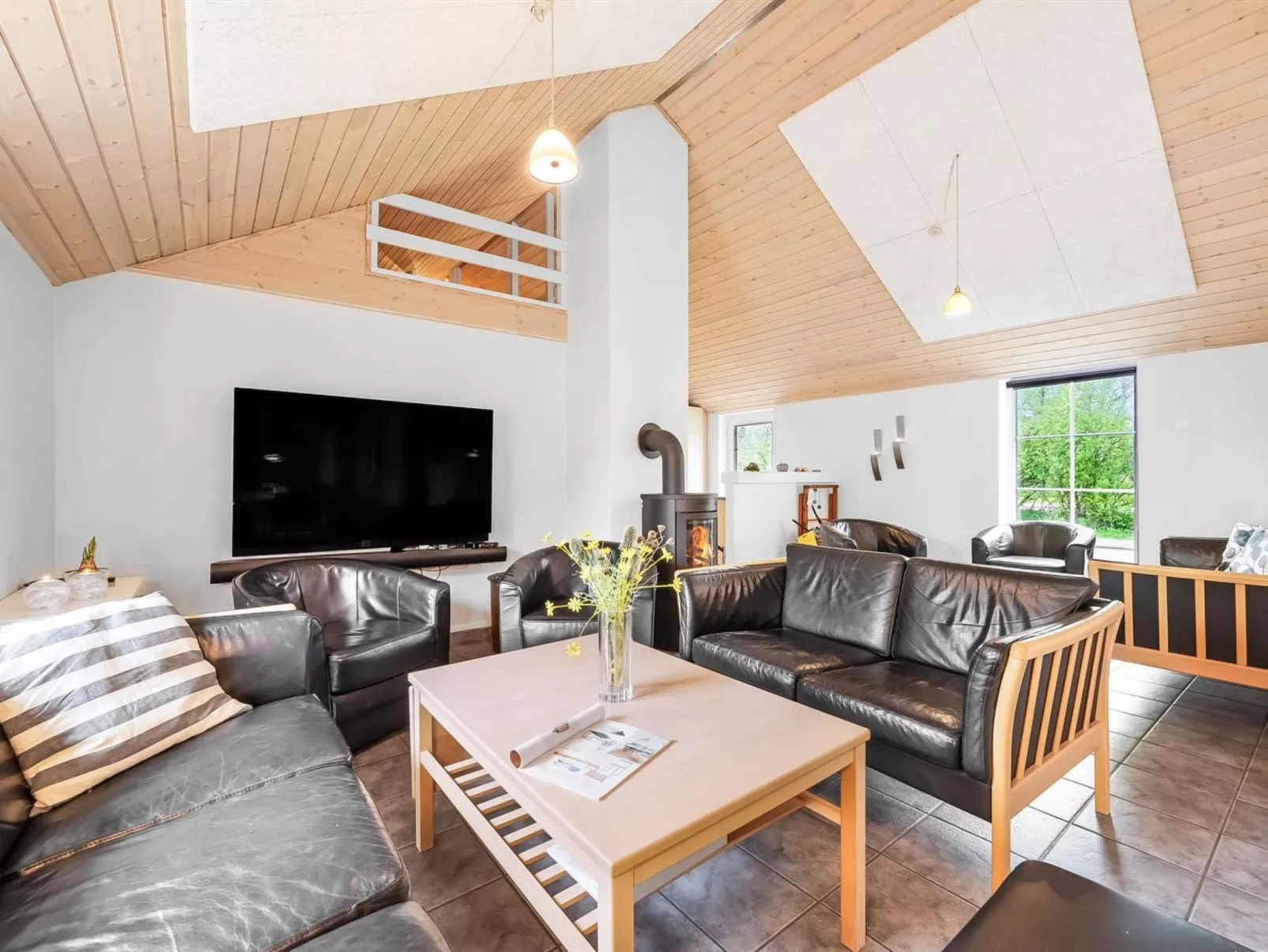 "Benthe" -  from the sea-Inside