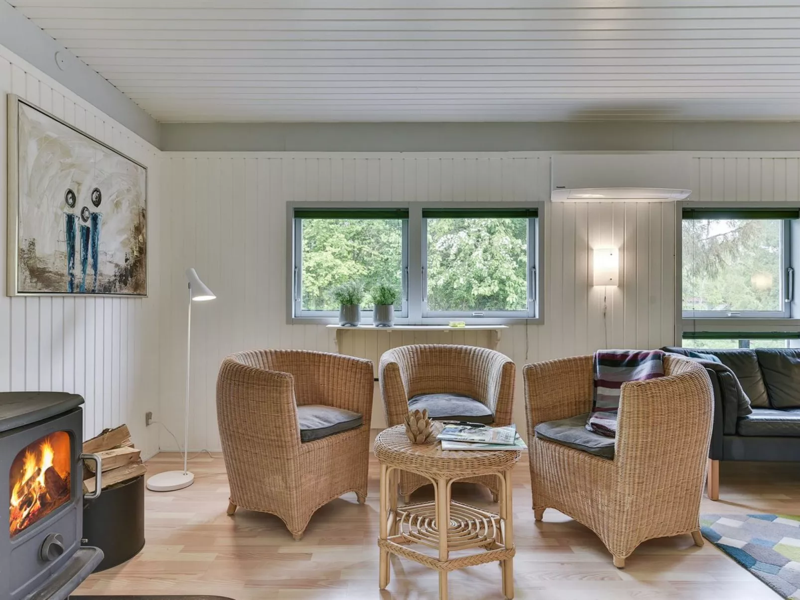 "Hasti" - 700m from the sea-Inside