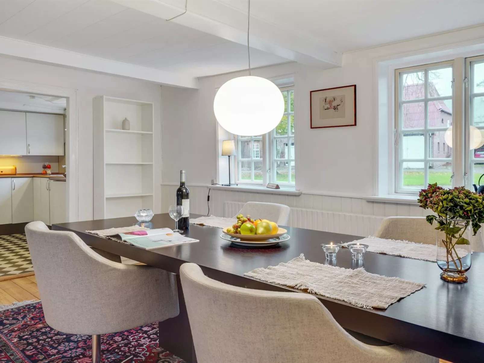 "Ilsa" - 9.8km from the sea-Dedans