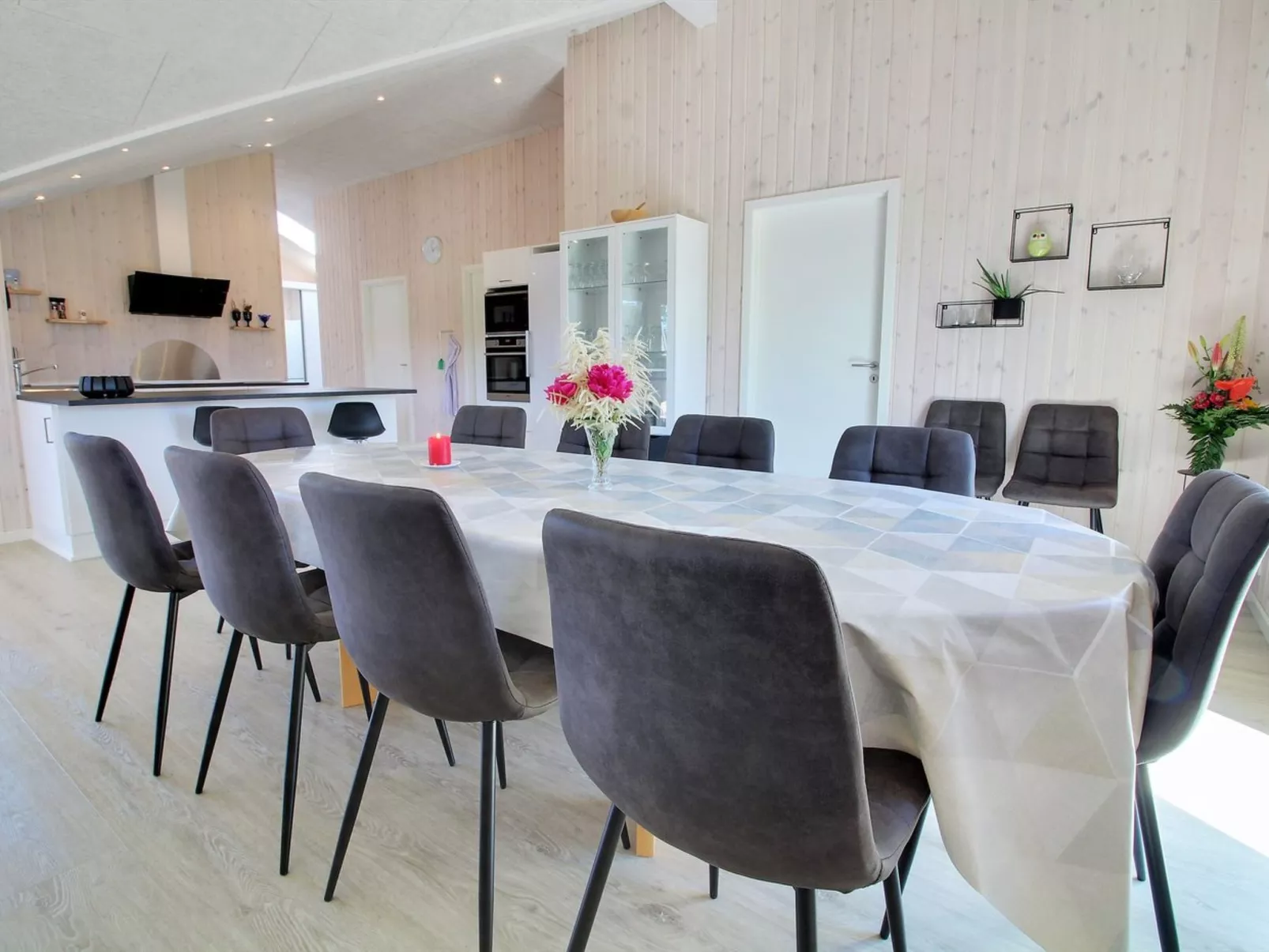 "Tahvo" - 3.3km from the sea-Inside