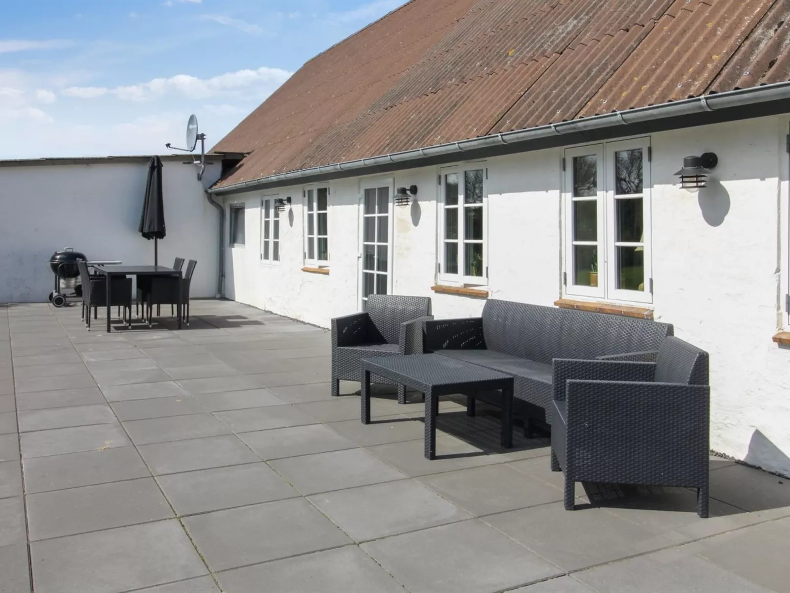 "Dolfine" - 15km from the sea-Draußen