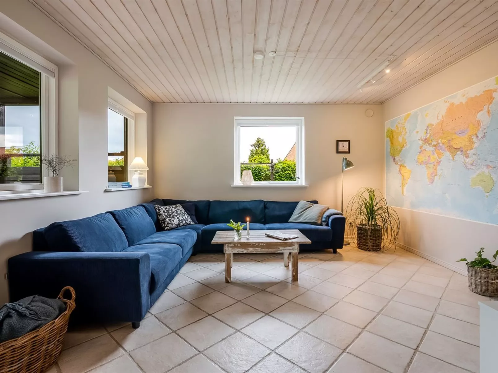 "Thiokk" - 500m from the sea-Inside