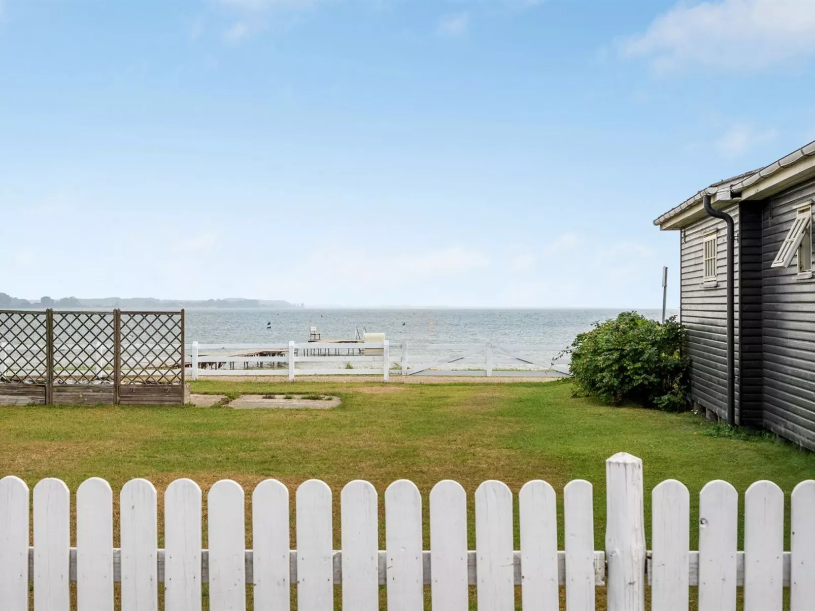 "Pedersen" - 50m from the sea-Outside