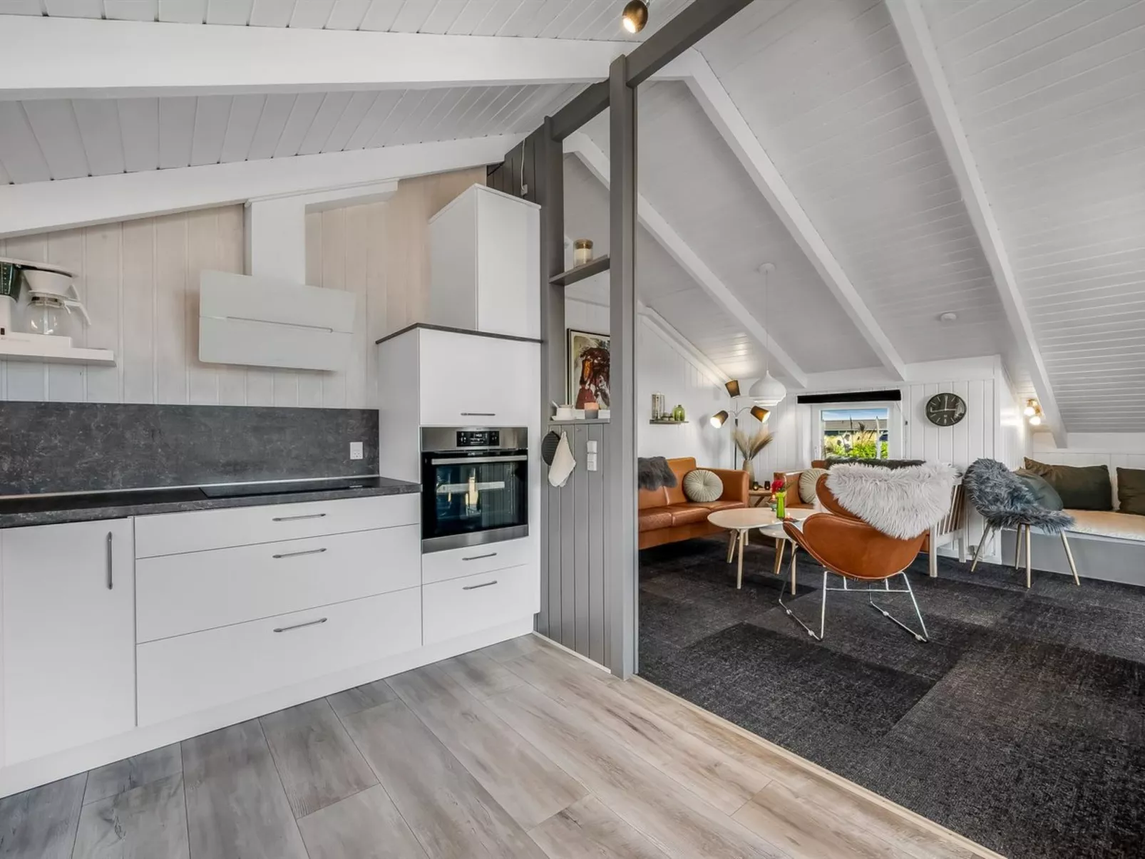 "Henning" -  from the sea-Inside