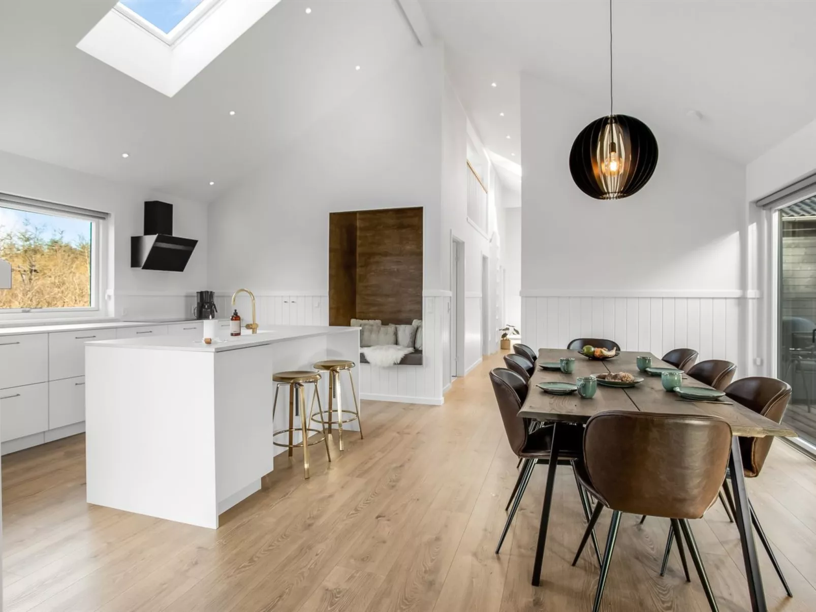 "Edmond" - 995m from the sea-Drinnen