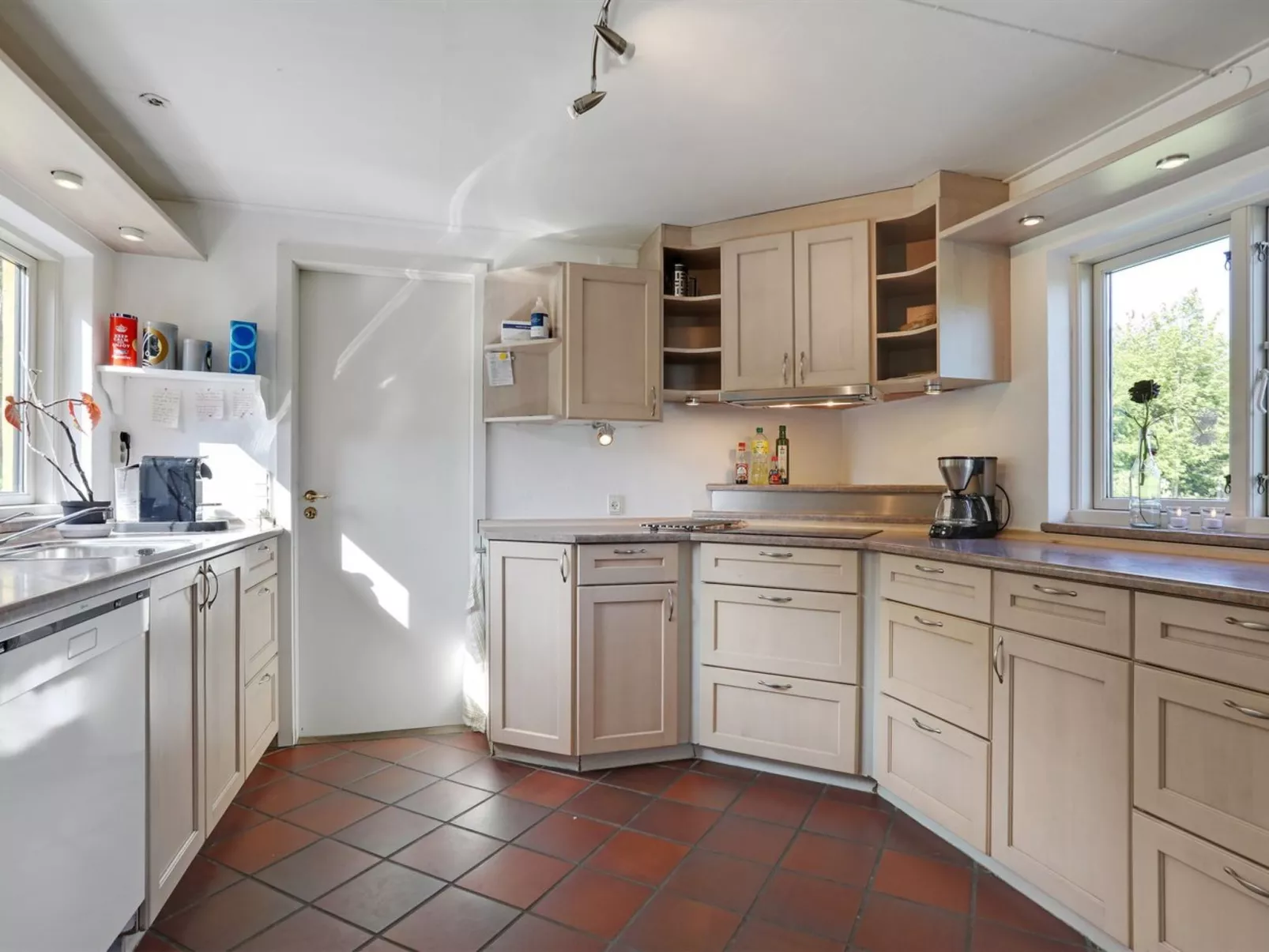 "Amlethus" - 375m from the sea-Inside