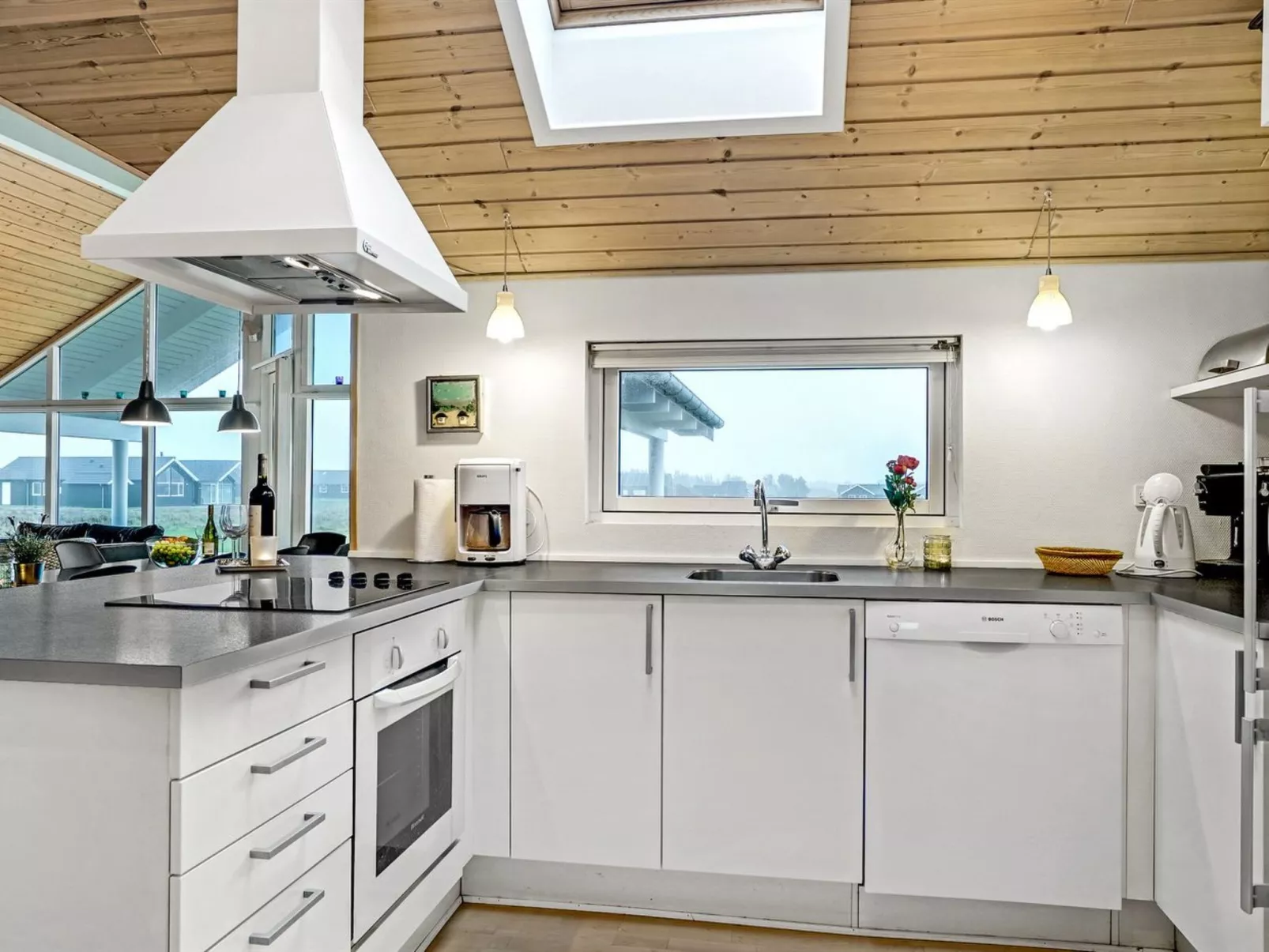 "Mattis" - 650m from the sea-Inside