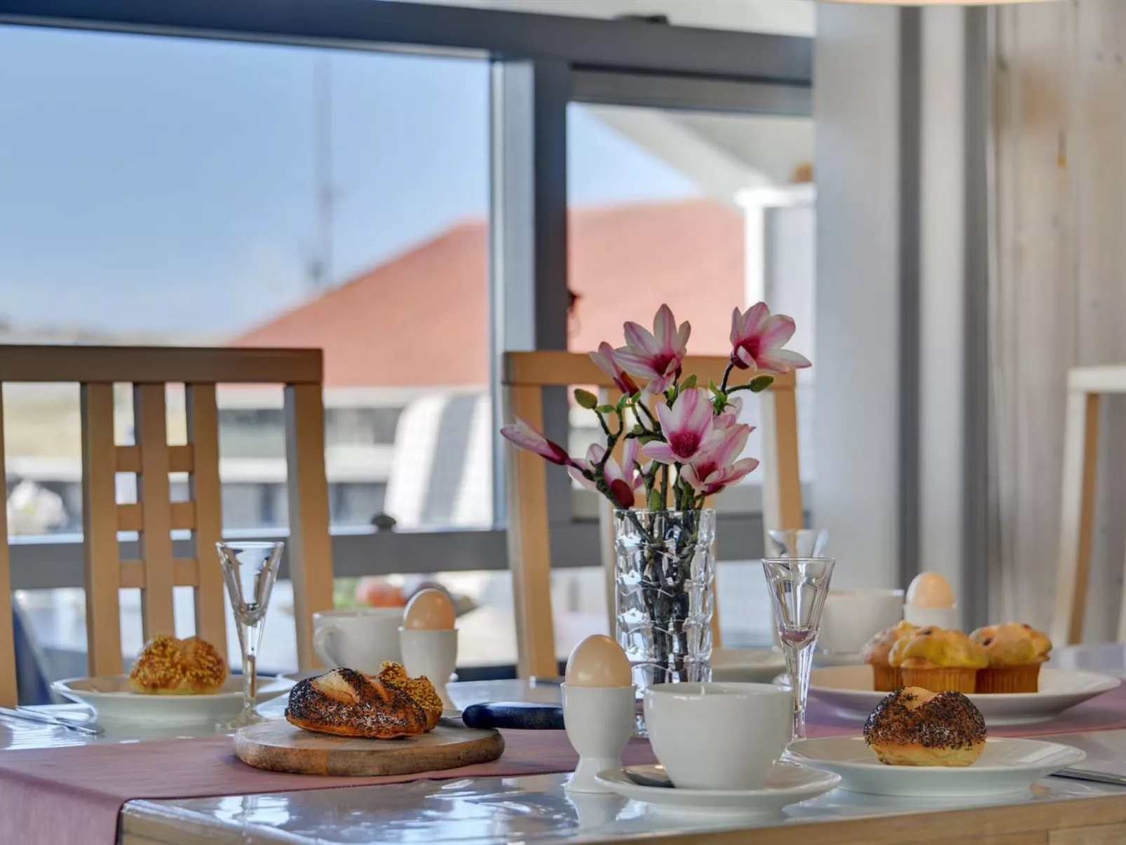 "Durita" - 600m to the fjord-Drinnen