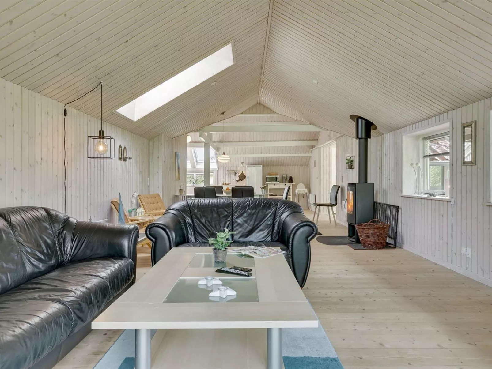 "Dea" - 850m from the sea-Drinnen