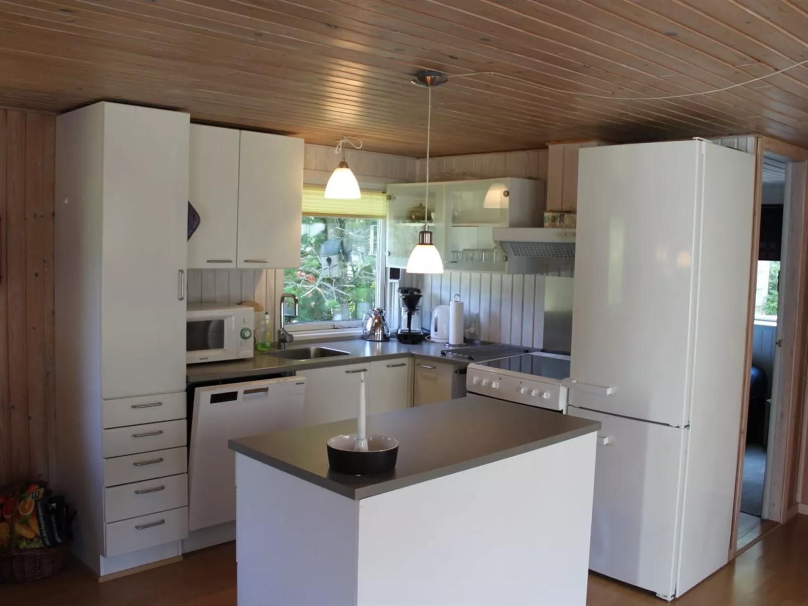 "Pyry" - 400m to the fjord-Dedans