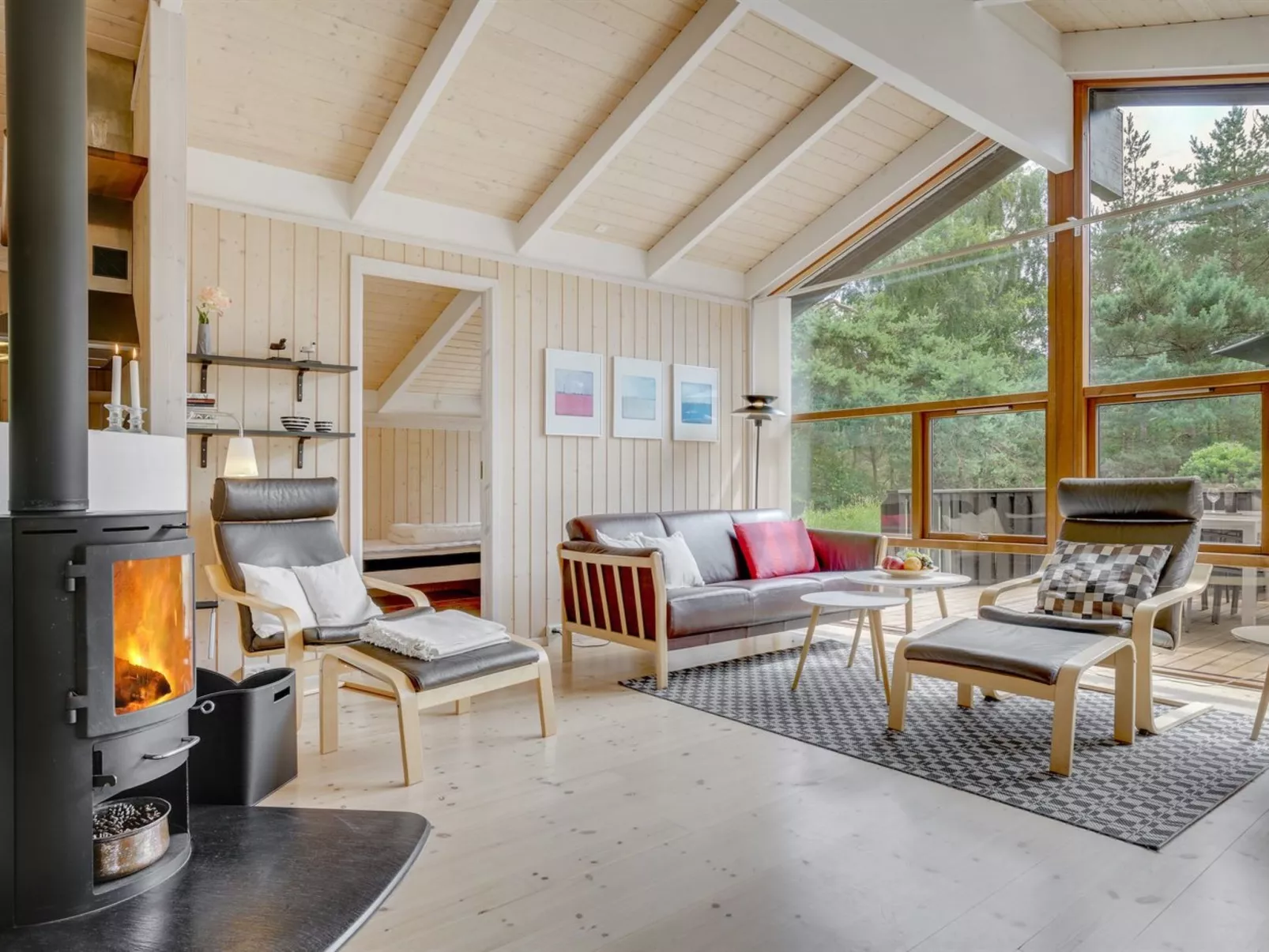 "Mine" - 300m from the sea-Dedans