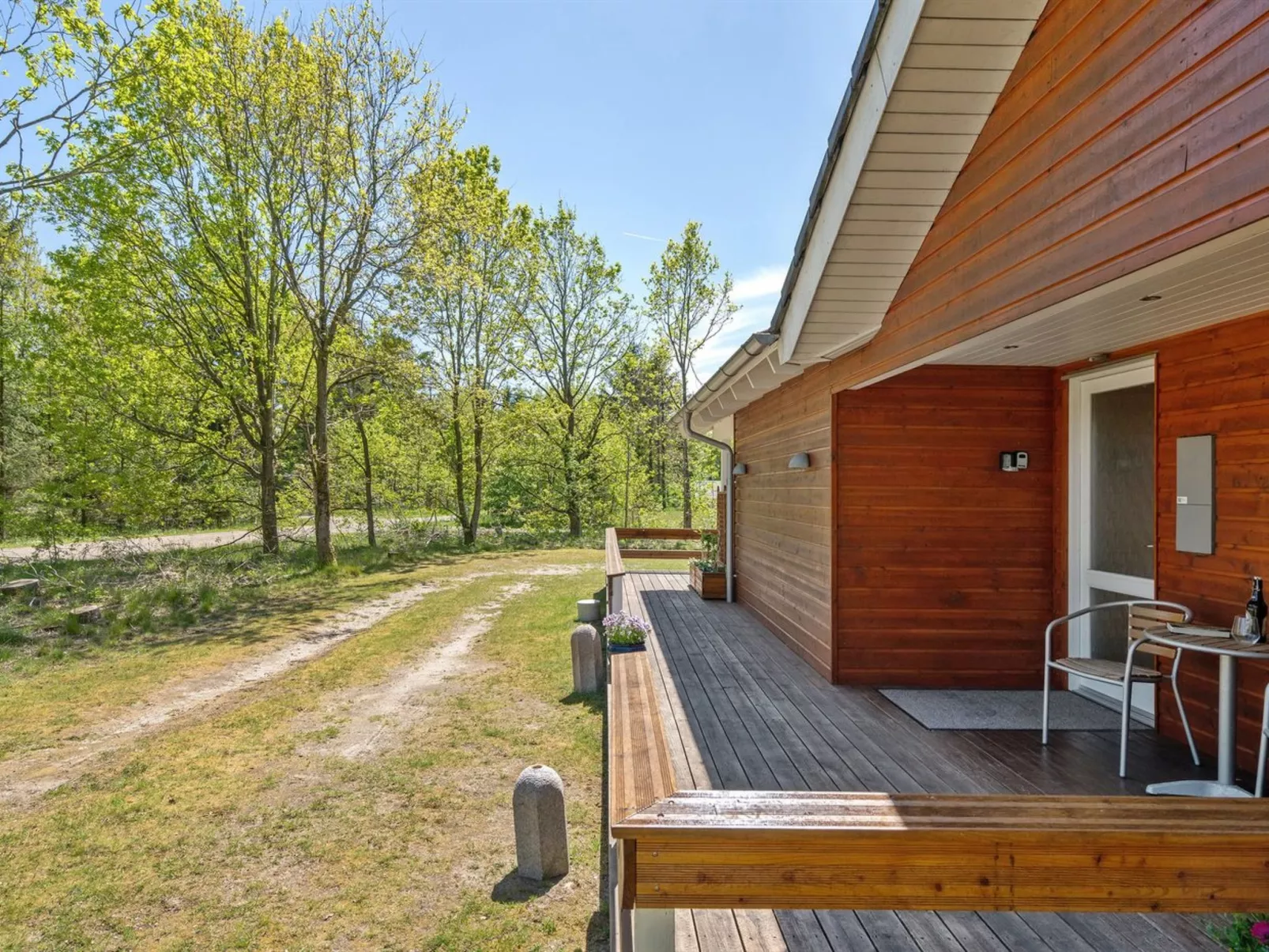 "Ebbi" - 36km from the sea-Outside