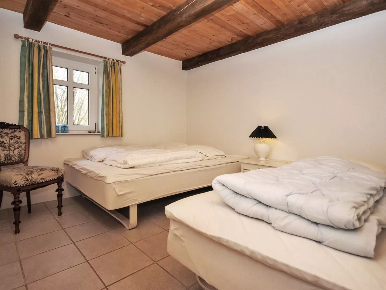 "Millie" - 3km to the fjord-Inside