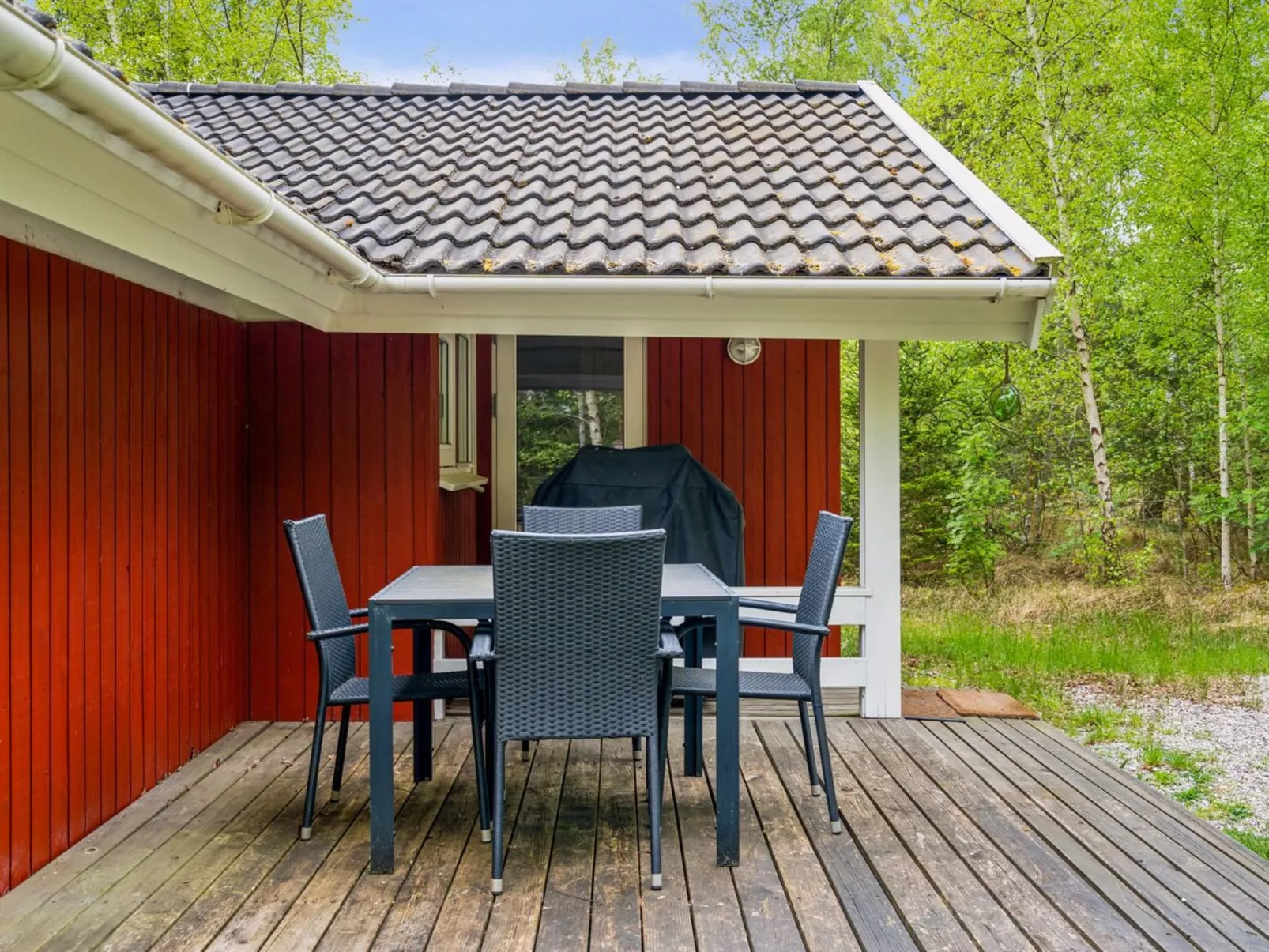 "Niglæs" - 700m from the sea-Outside