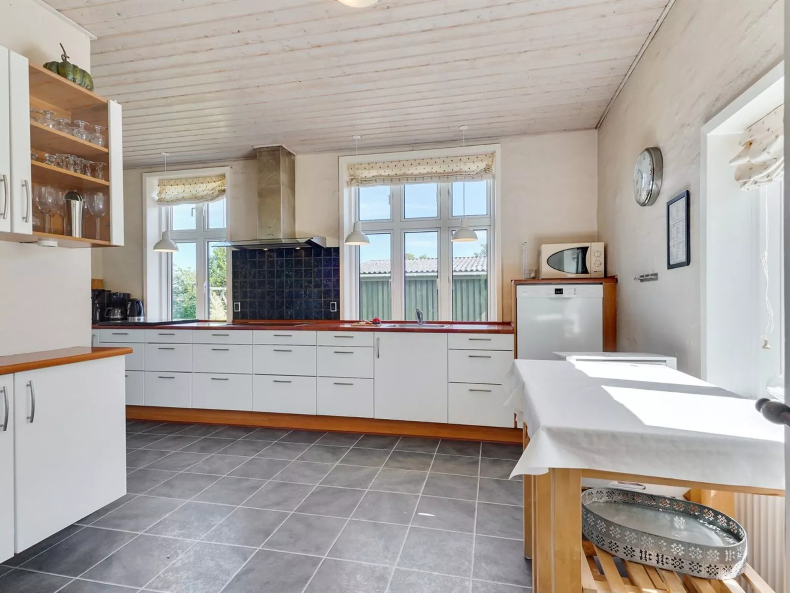 "Dvonta" - 170m from the sea-Dedans