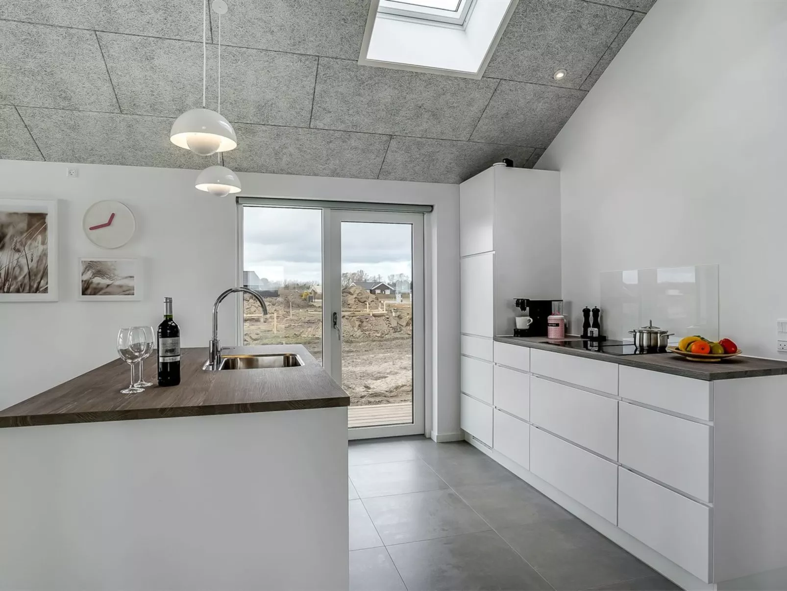 "Thalie" - 400m from the sea-Inside