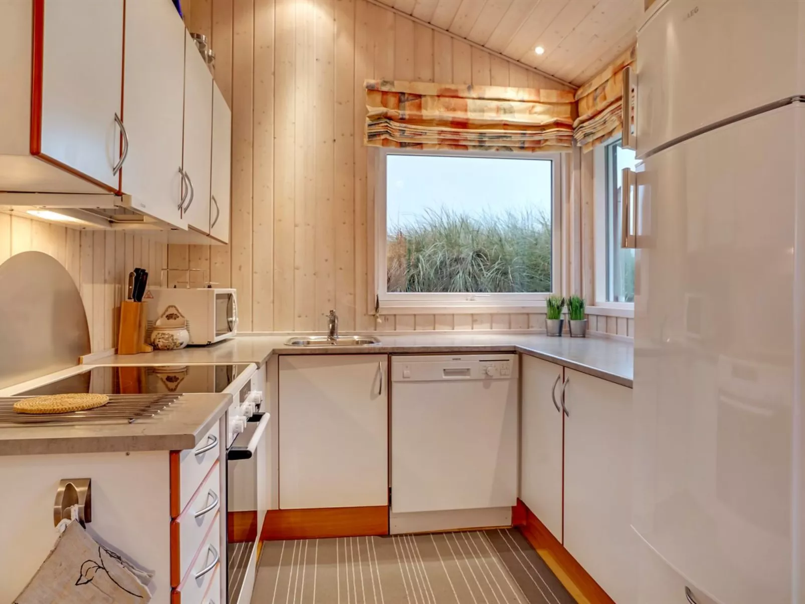 "Sighwarth" - 350m from the sea-Inside