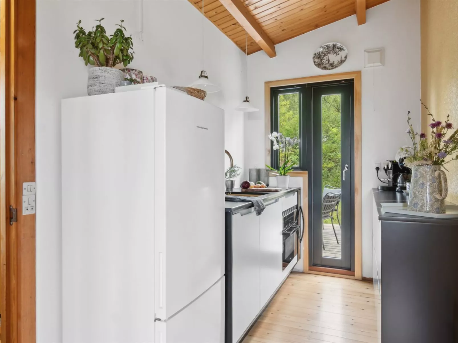 "Aurore" - 1.3km from the sea-Inside