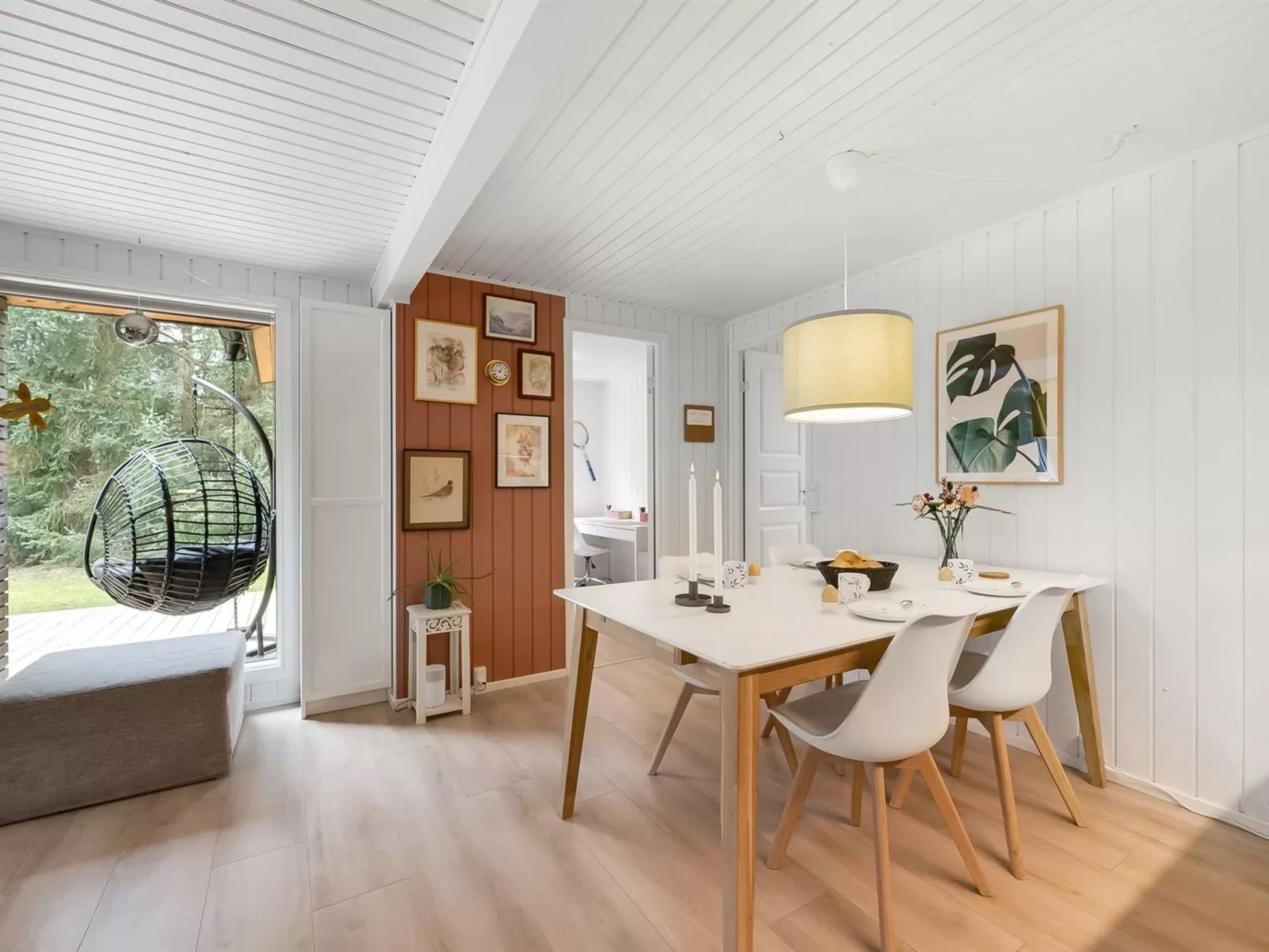 "Gudrid" - 250m to the fjord-Inside