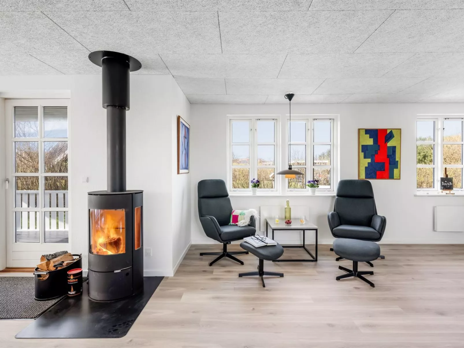 "Torhild" - 700m from the sea-Dedans