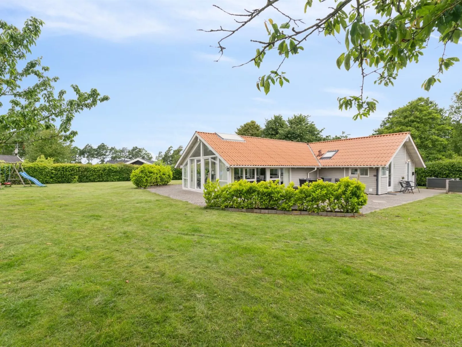 "Chrisse" - 250m from the sea-Outside