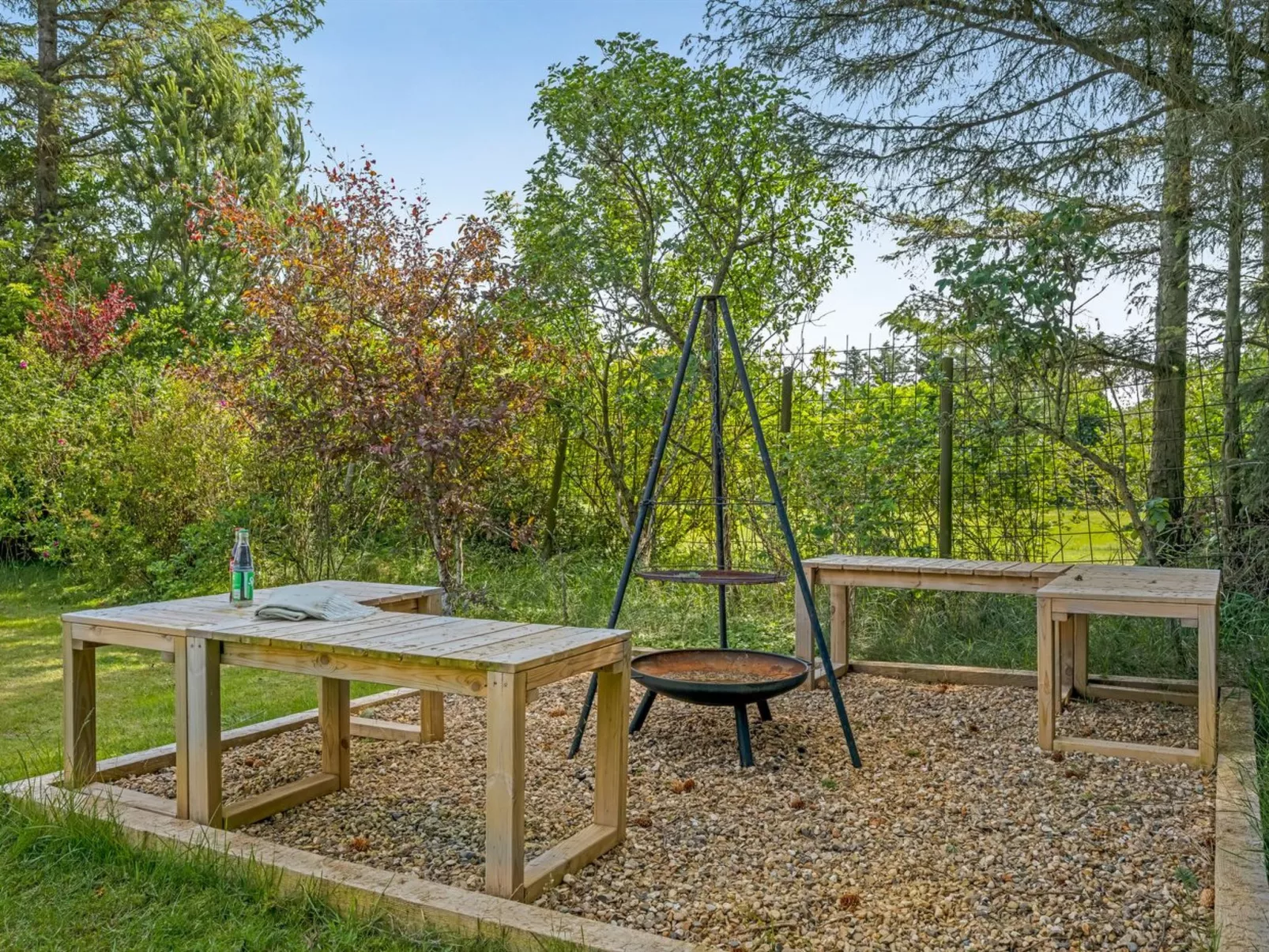 "Ingelis" - 150m to the fjord-Outside