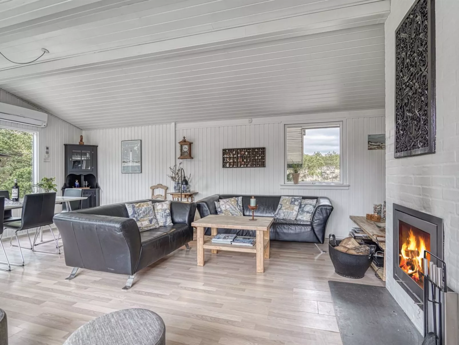 "Taneli" - 2.2km from the sea-Inside