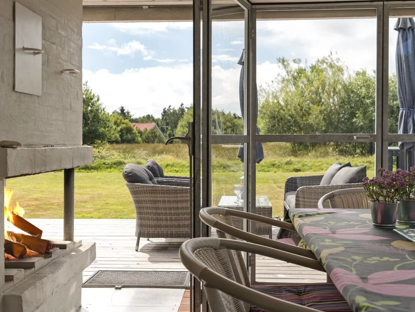 "Emilia" - 1.8km from the sea-Inside