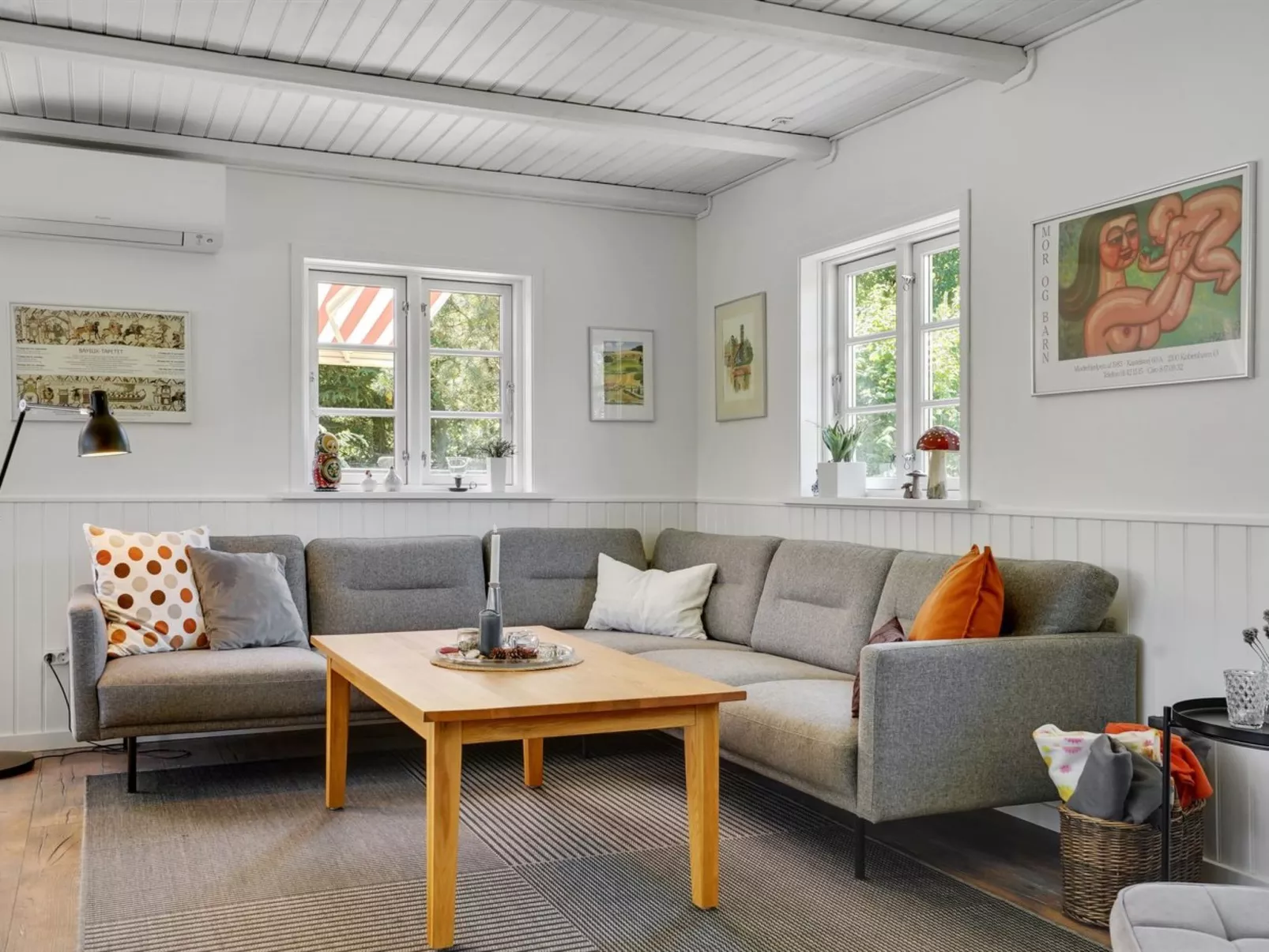 "Soile" - 12km from the sea-Dedans