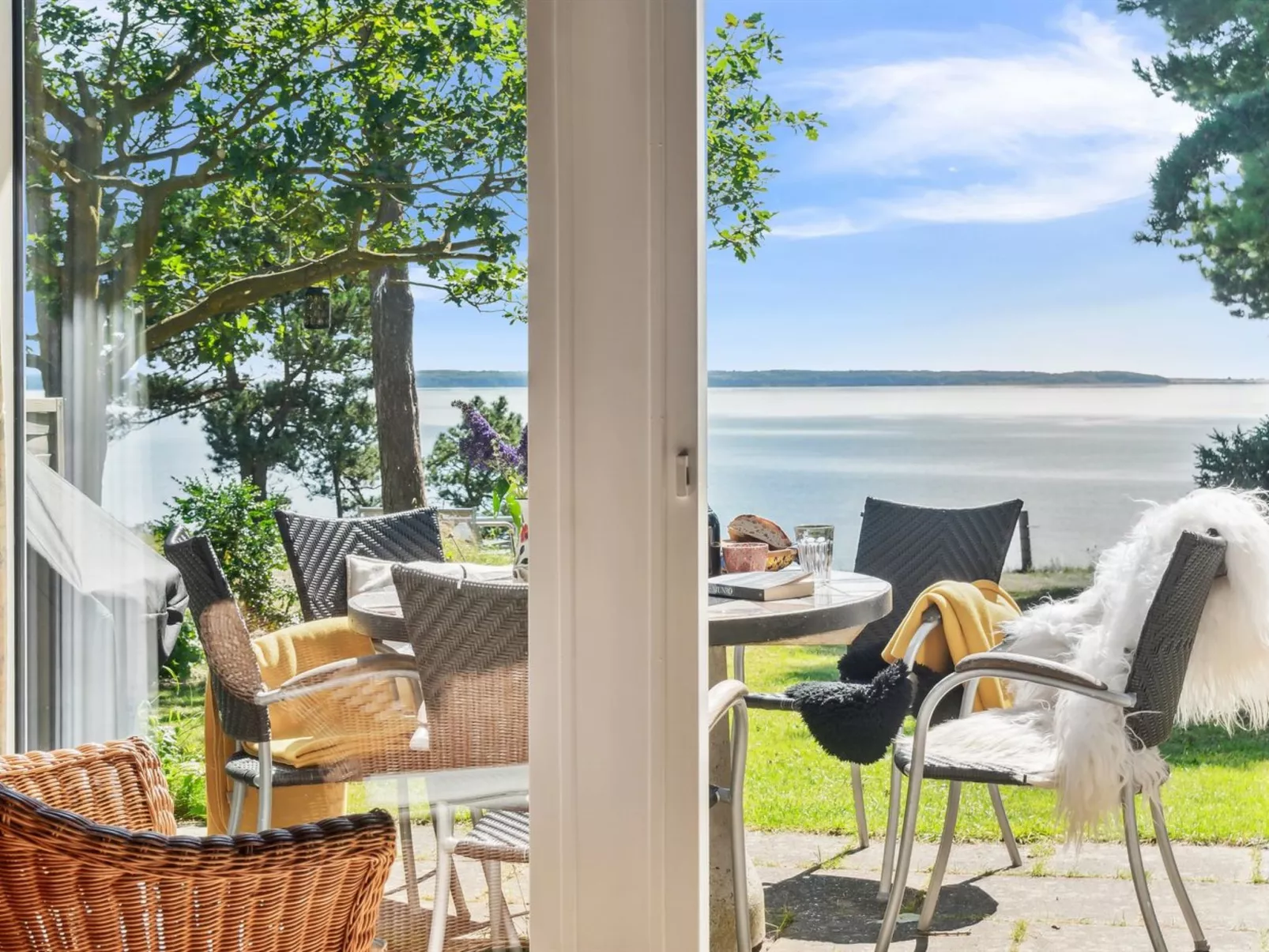 "Uschi" - 86m from the sea-Outside