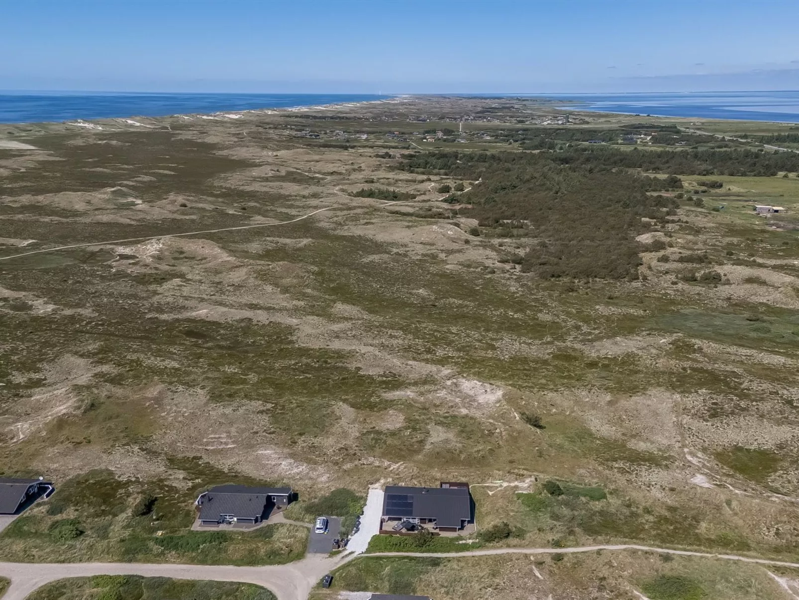 "Aurore" - 700m from the sea-Draußen